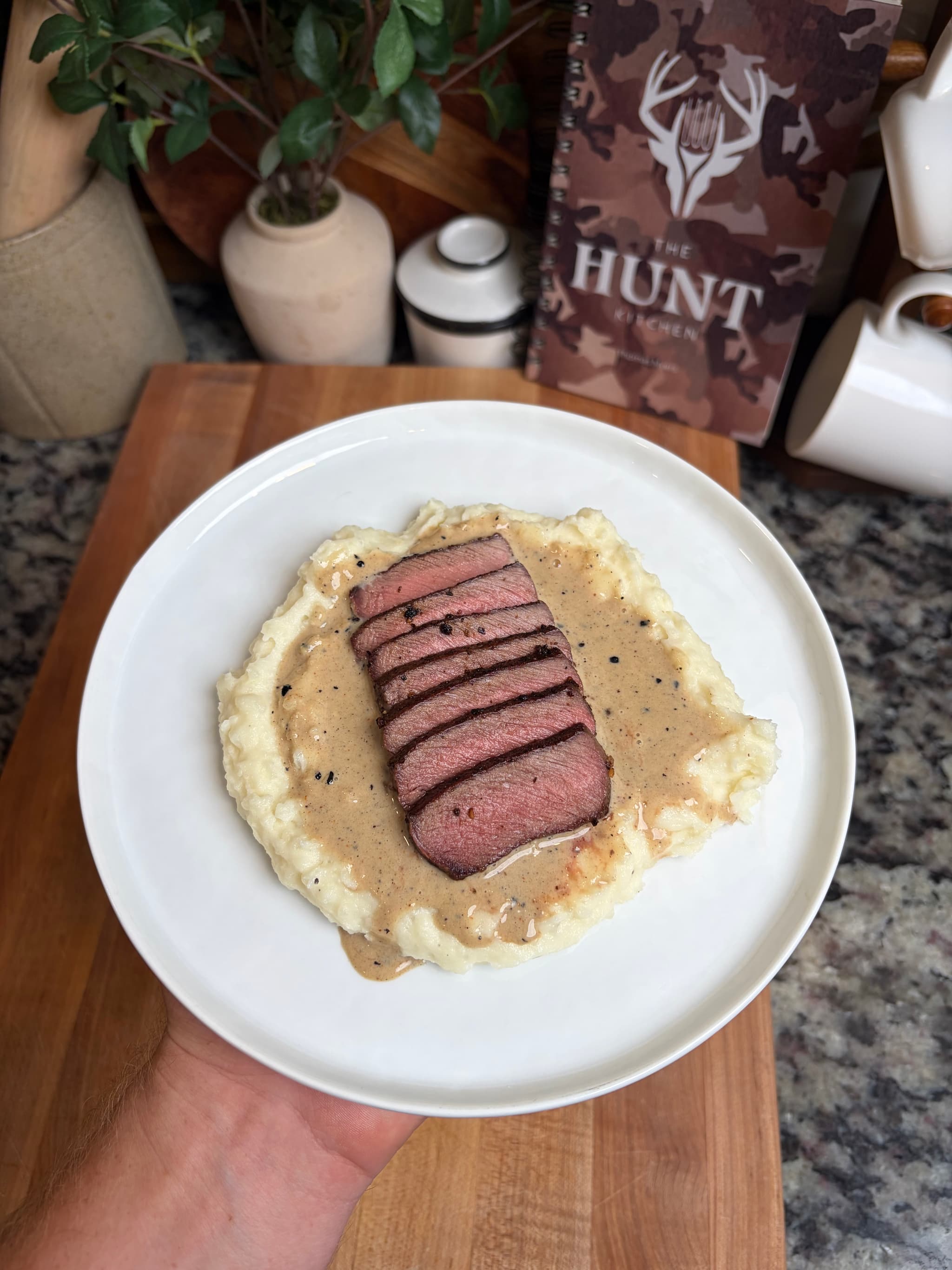 Venison Steak with Garlic Cream Sauce